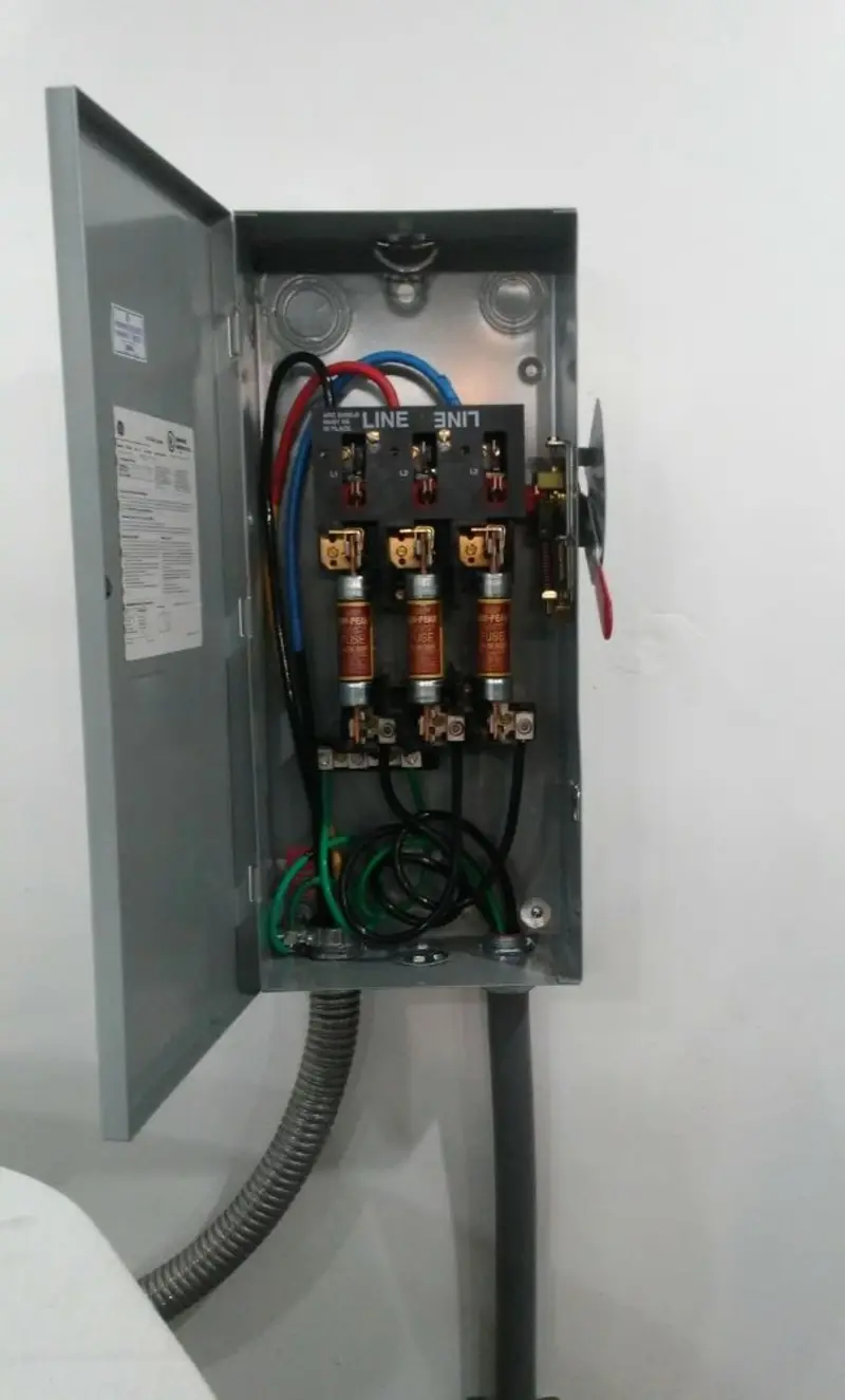 Three-phase disconnect switch installed for Smoke Detector Installation in Simi Valley
